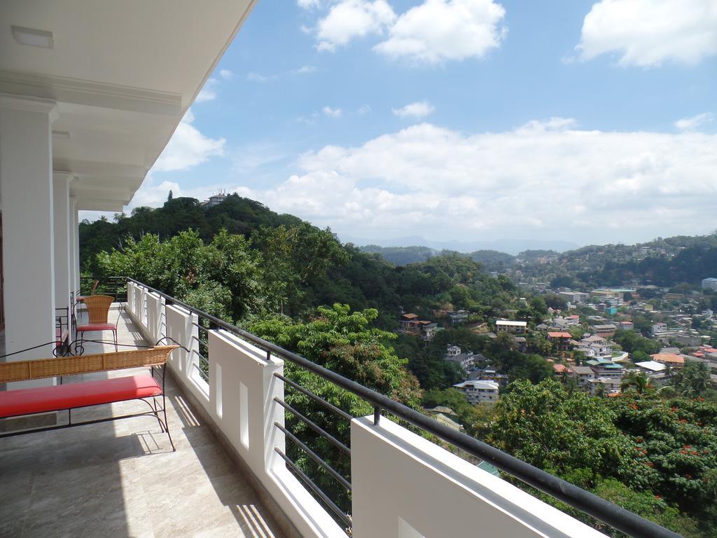 Kandyan Bluestar Villa מראה חיצוני תמונה