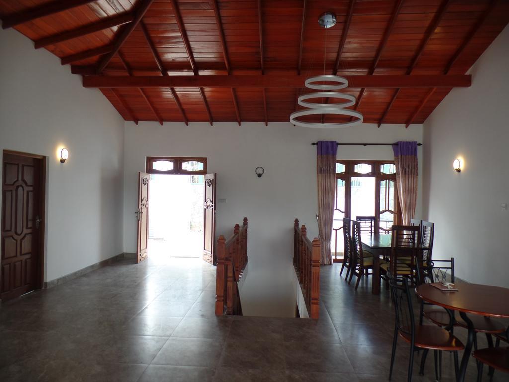 Kandyan Bluestar Villa מראה חיצוני תמונה