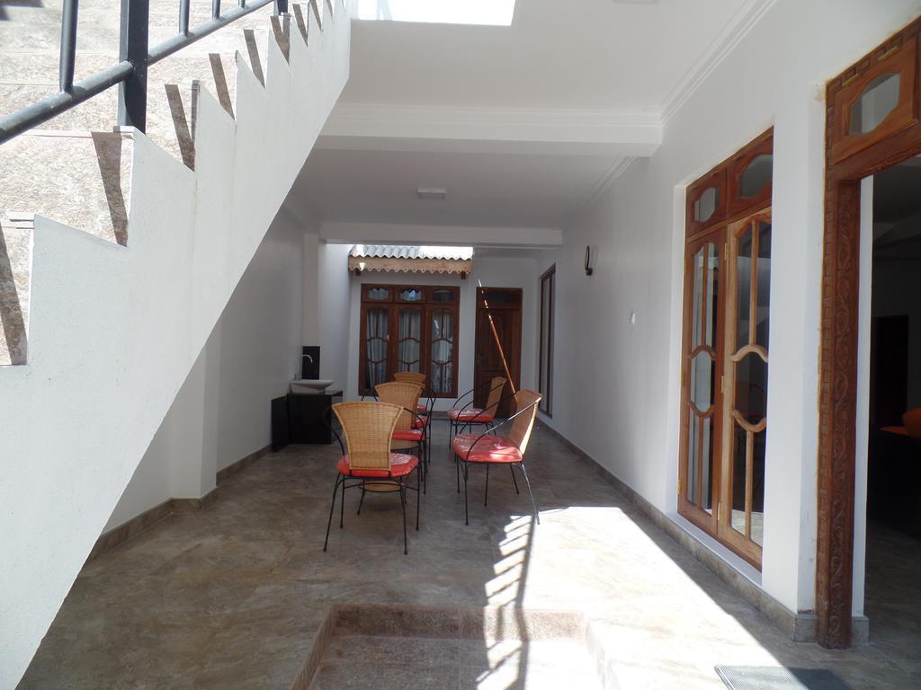 Kandyan Bluestar Villa מראה חיצוני תמונה