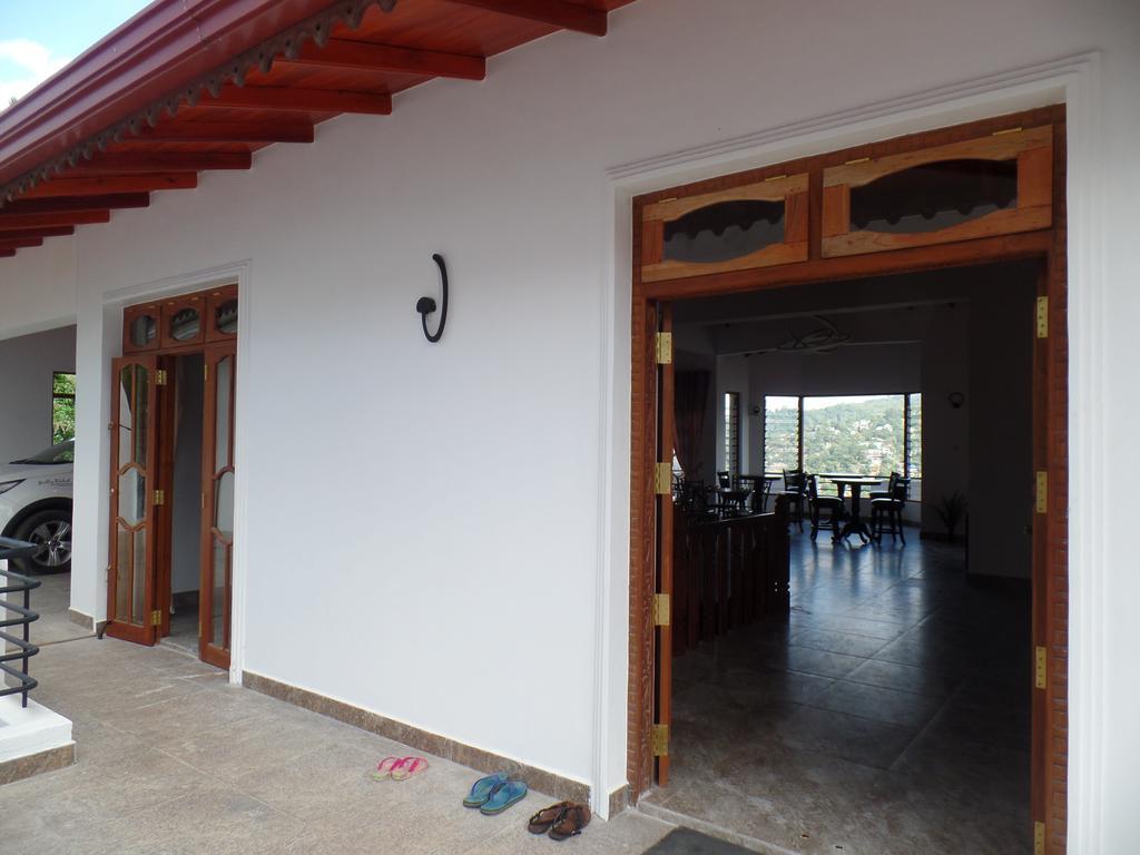 Kandyan Bluestar Villa מראה חיצוני תמונה