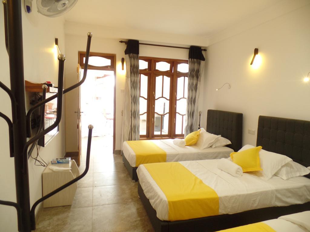 Kandyan Bluestar Villa מראה חיצוני תמונה