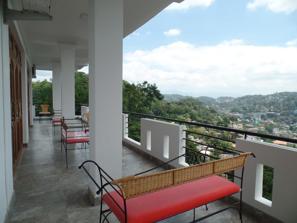 Kandyan Bluestar Villa מראה חיצוני תמונה