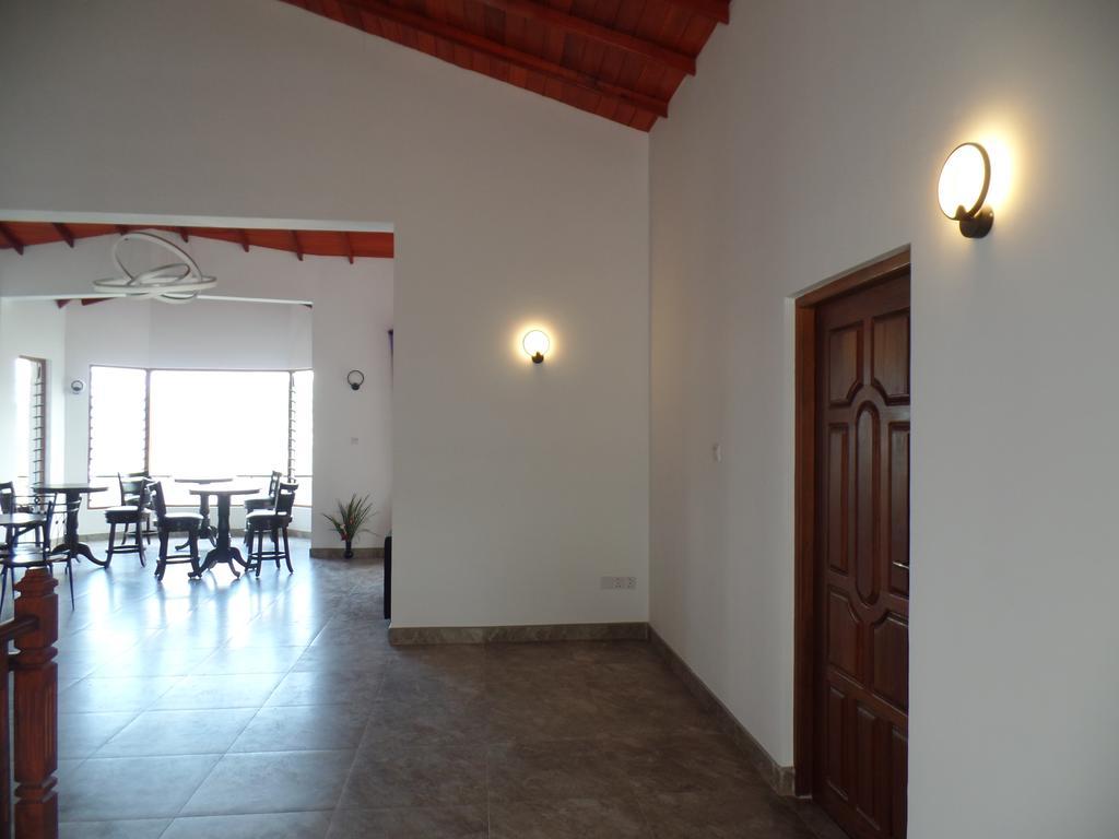 Kandyan Bluestar Villa מראה חיצוני תמונה