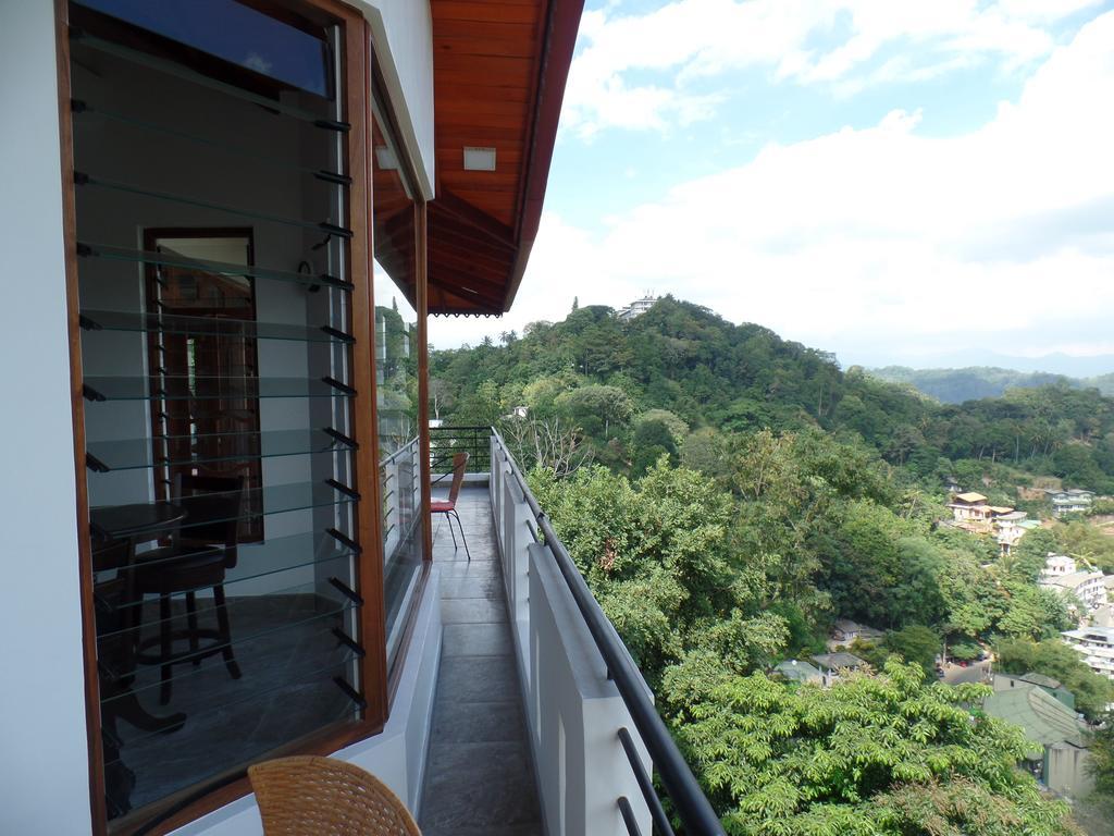 Kandyan Bluestar Villa מראה חיצוני תמונה