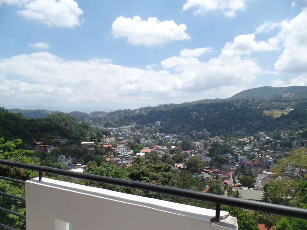 Kandyan Bluestar Villa מראה חיצוני תמונה