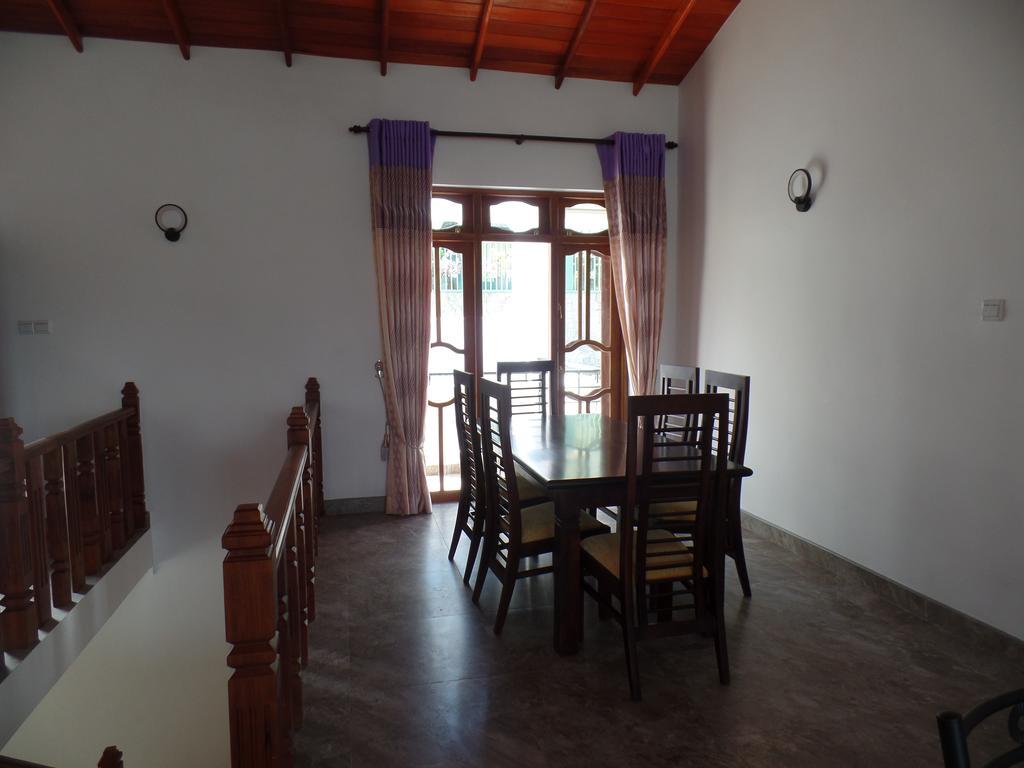 Kandyan Bluestar Villa מראה חיצוני תמונה