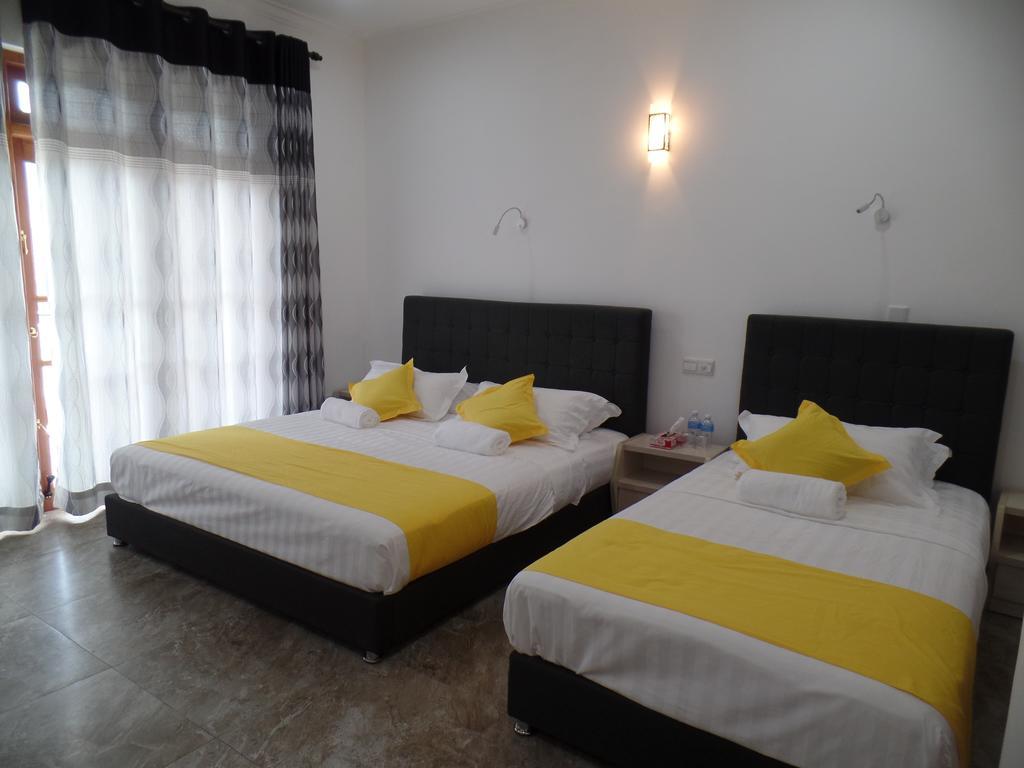 Kandyan Bluestar Villa חדר תמונה