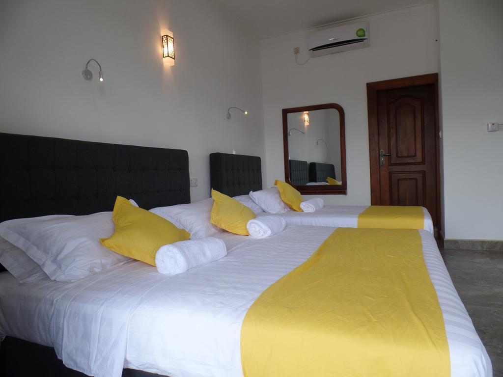 Kandyan Bluestar Villa חדר תמונה