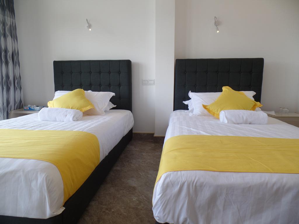 Kandyan Bluestar Villa חדר תמונה
