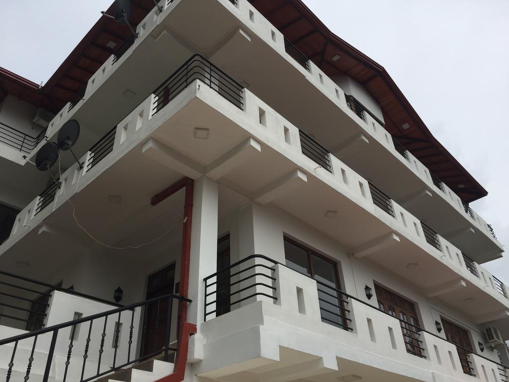 Kandyan Bluestar Villa מראה חיצוני תמונה